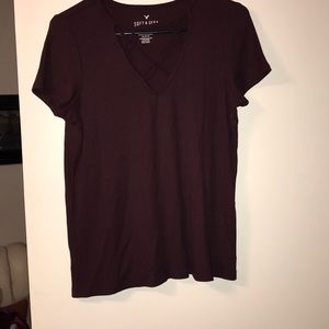 maroon v-neck t-shirt